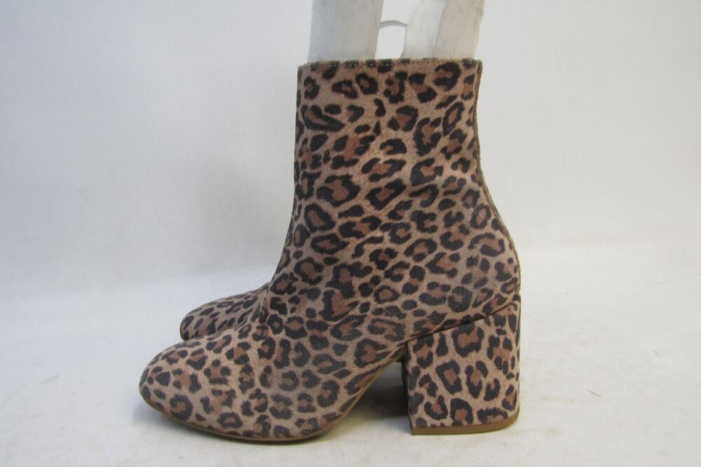 Free People Womens Size 38 EUR Cheetah Print Suede Zip Fashion Ankle Boots
